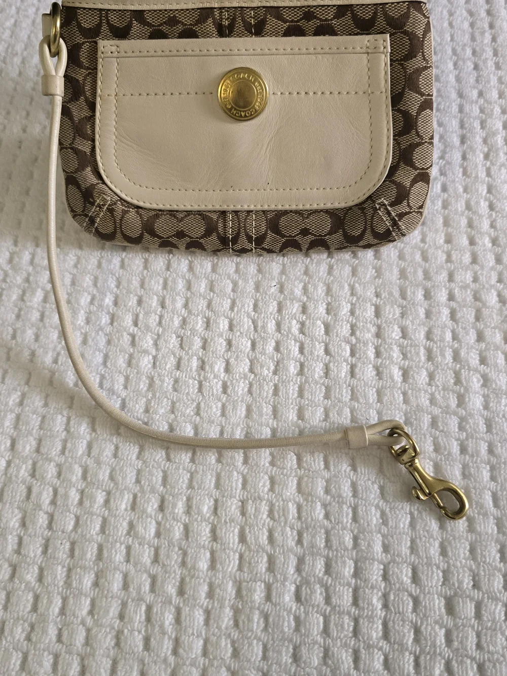Coach Signature Canvas and Leather Shoulder Bag in Brown/Cream